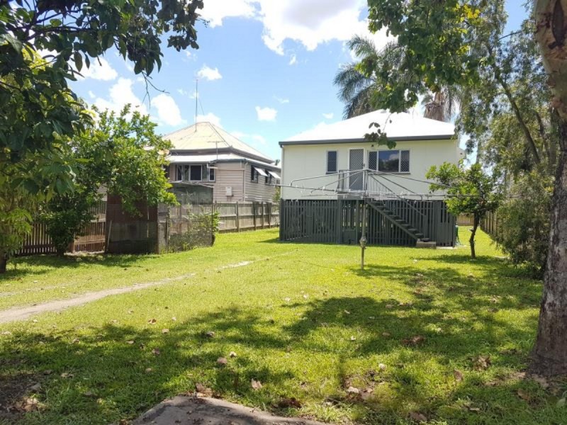 285 East Street, Depot Hill QLD 4700